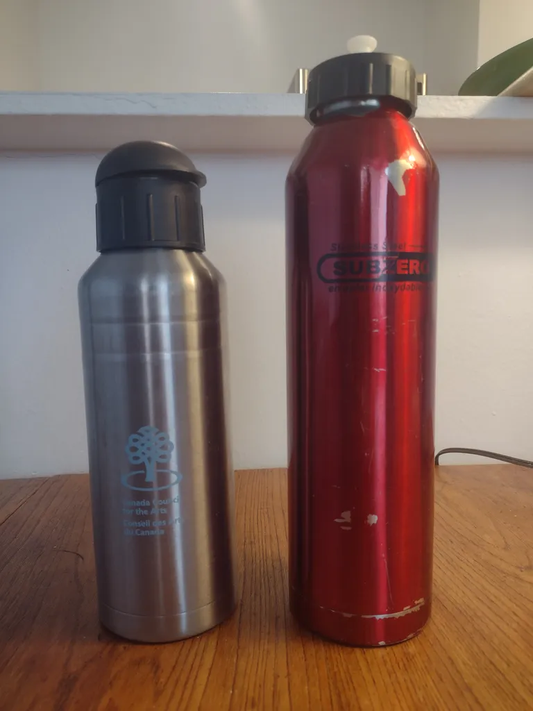 Metal water bottles photo 1
