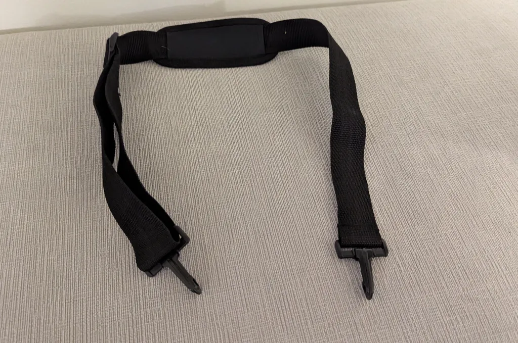 Black Adjustable Shoulder Strap for Bags photo 1