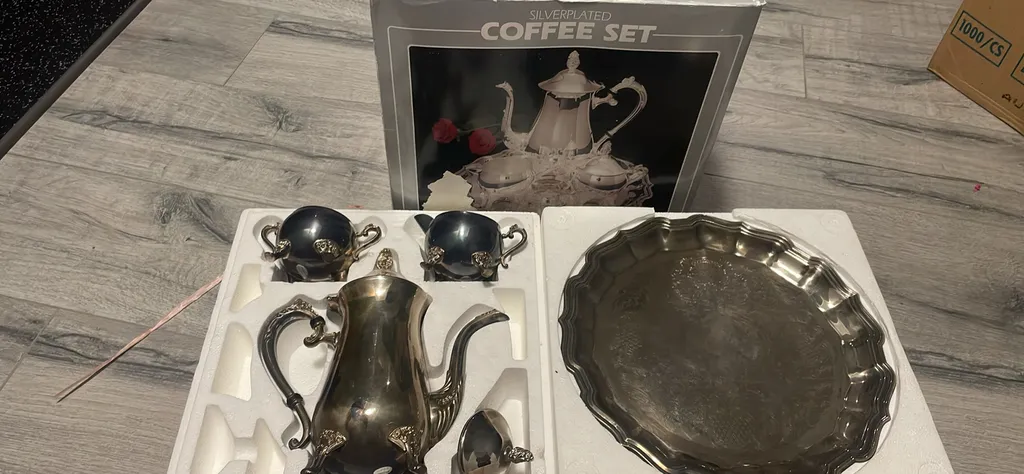 🎁 Silver plated three piece coffee set with tray. New.  photo 1