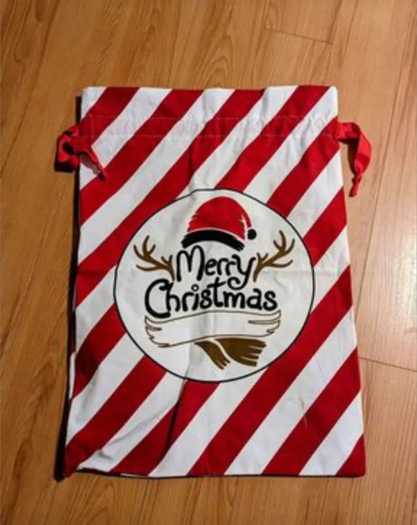 Brand New Merry Christmas Drawstring Gift Bag photo 1