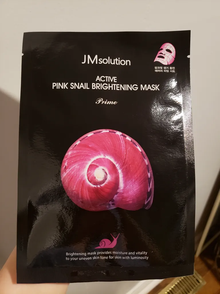 JM Solution Pink Snail Brightening Mask photo 1