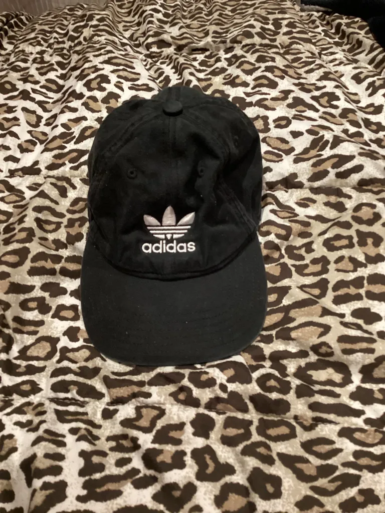 Adidas hat photo 1