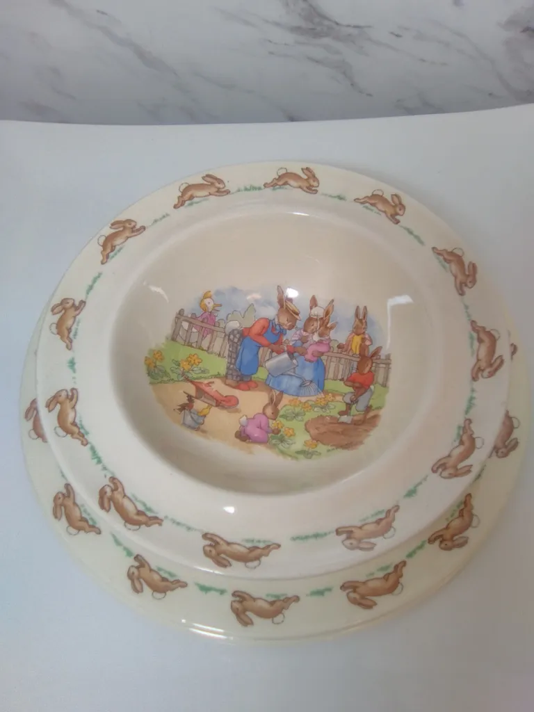 Bunnykins Dinnerware Set  photo 1