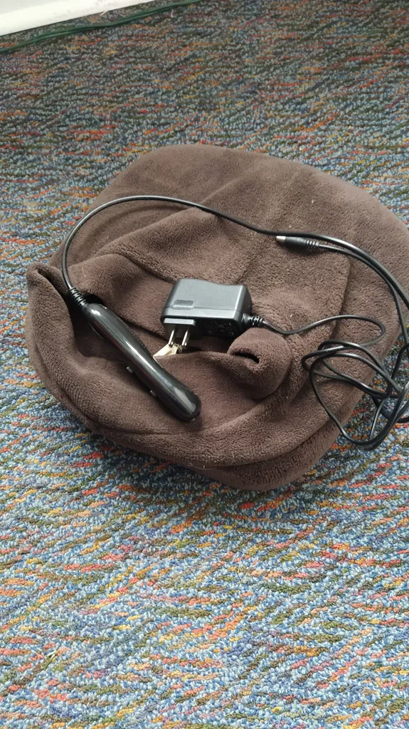 Electric foot& back warmer/massager photo 1