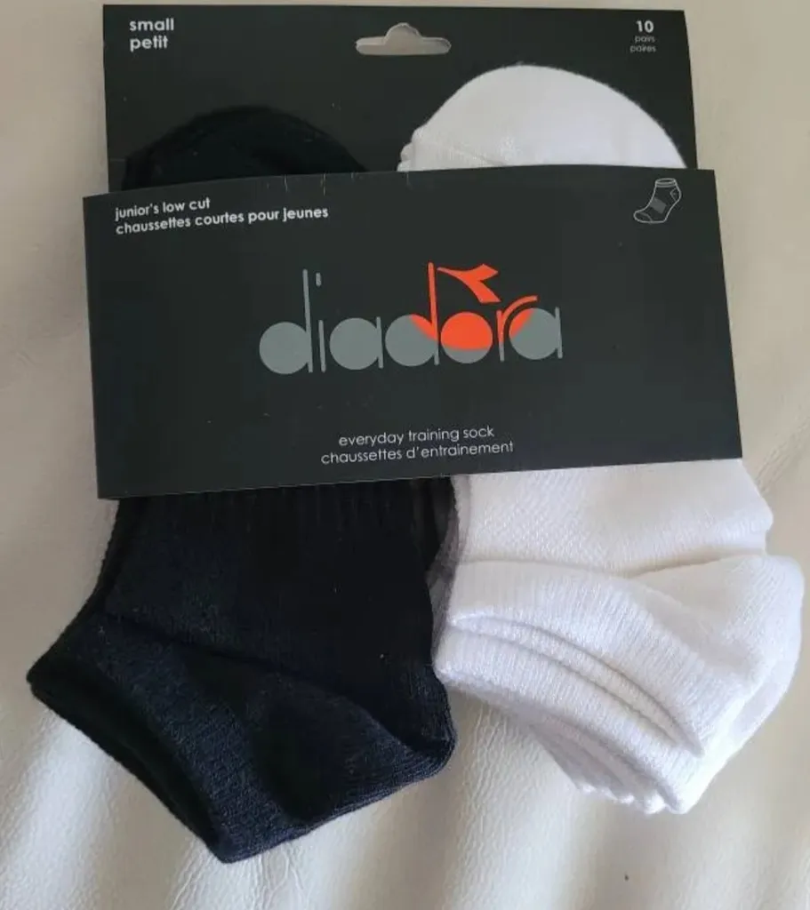 Socks ladies sm or junior  photo 1