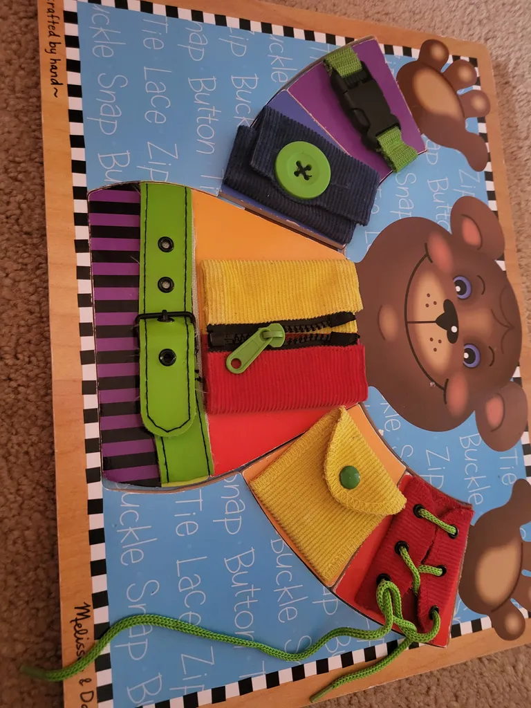Melissa and Doug Puzzle photo 1