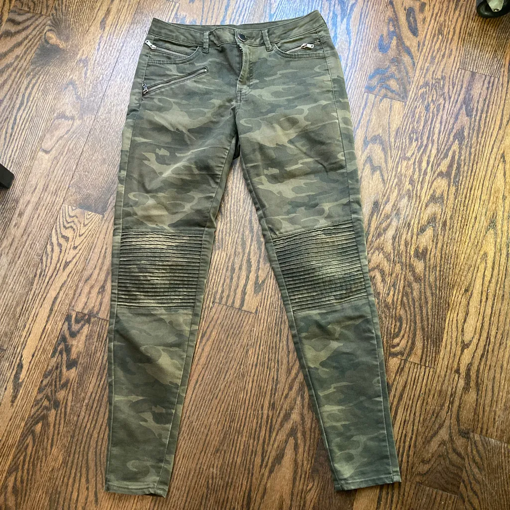 CAMO DENIM JEANS photo 1