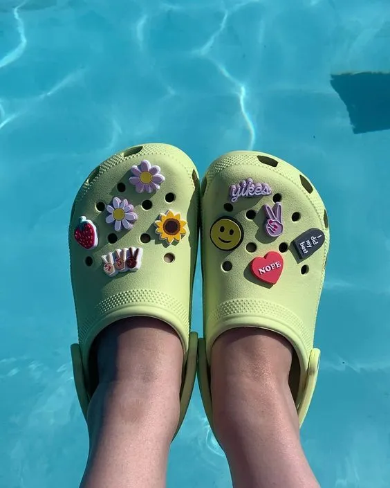 ISO:Croc Charms/Jibbitz photo 1