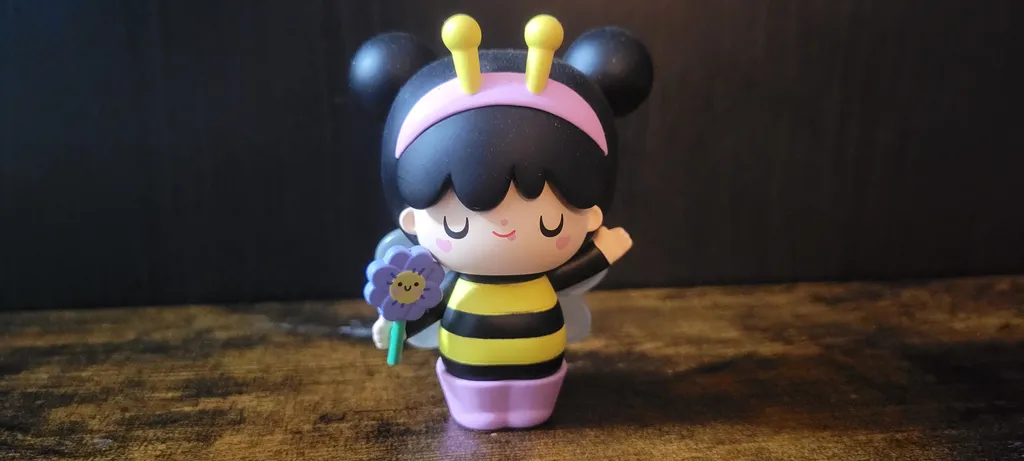 Art Toy Figures (Collectibles) photo 1