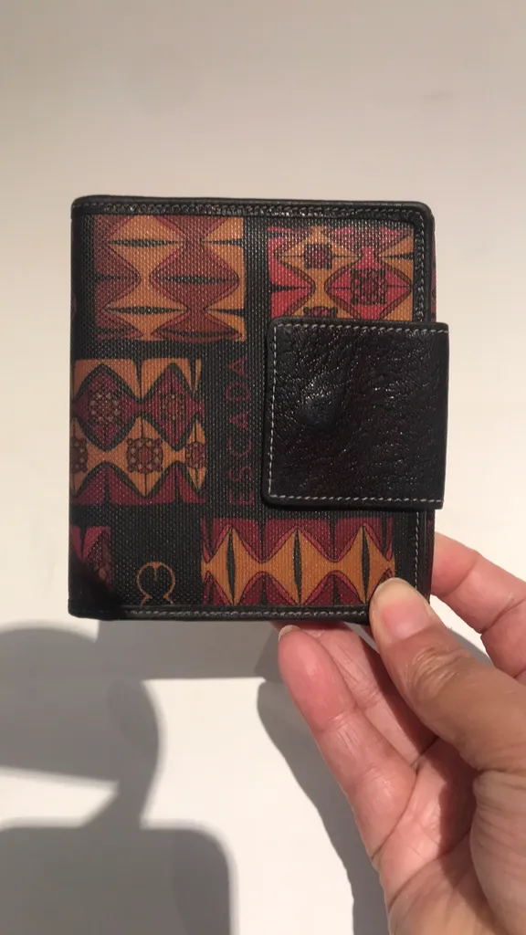 Escada  wallet photo 1