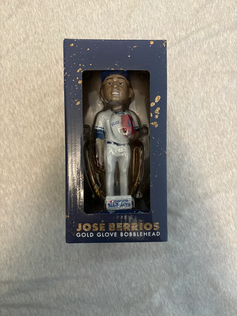 Jose Berrios bobble head photo 1