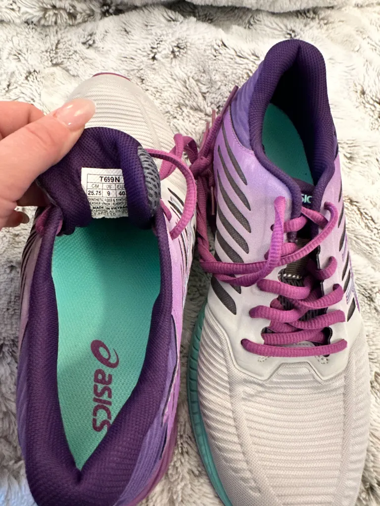 ASICS - Women’s Running Shoes - Size 9 photo 1