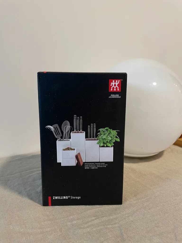 BNIB Zwilling knife stand photo 1