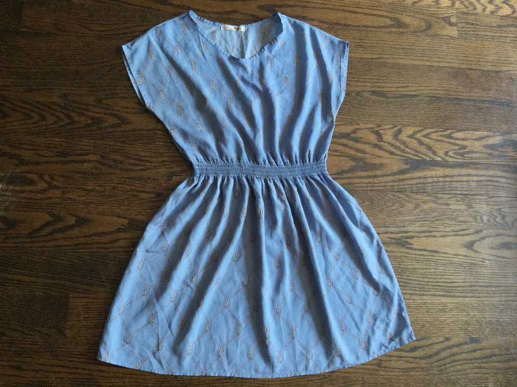Small summer dress photo 1