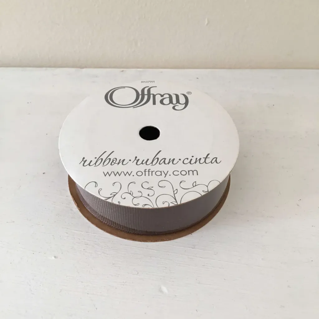 Brown Ribbon Roll photo 1