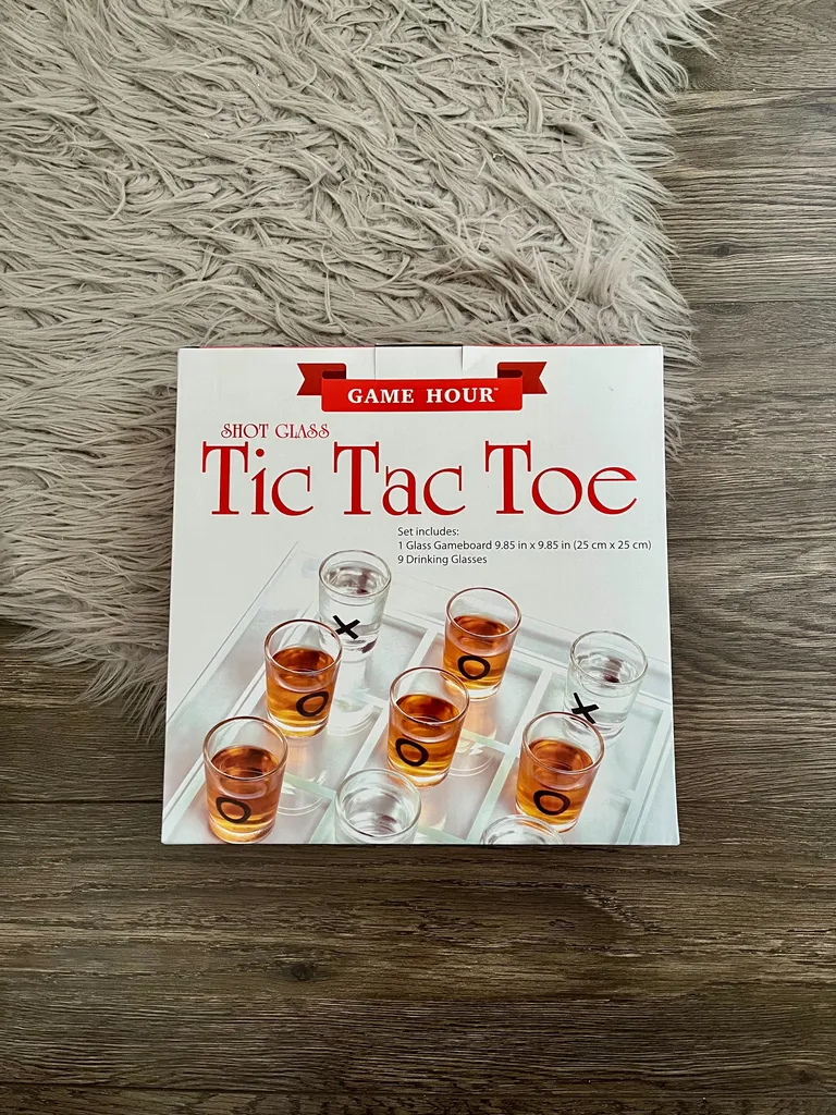 Tic Tac Toe Shot Glass Game photo 1