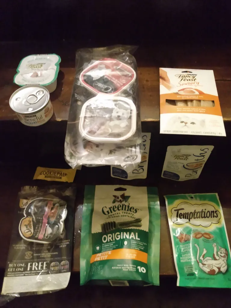 Various Pet Treats (dogs and cats) photo 1