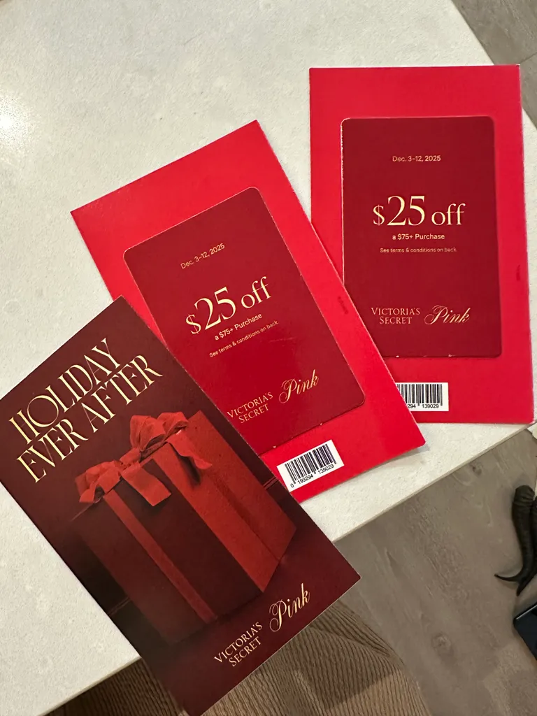 Victoria’s Secret & Pink $25 off Coupons photo 1