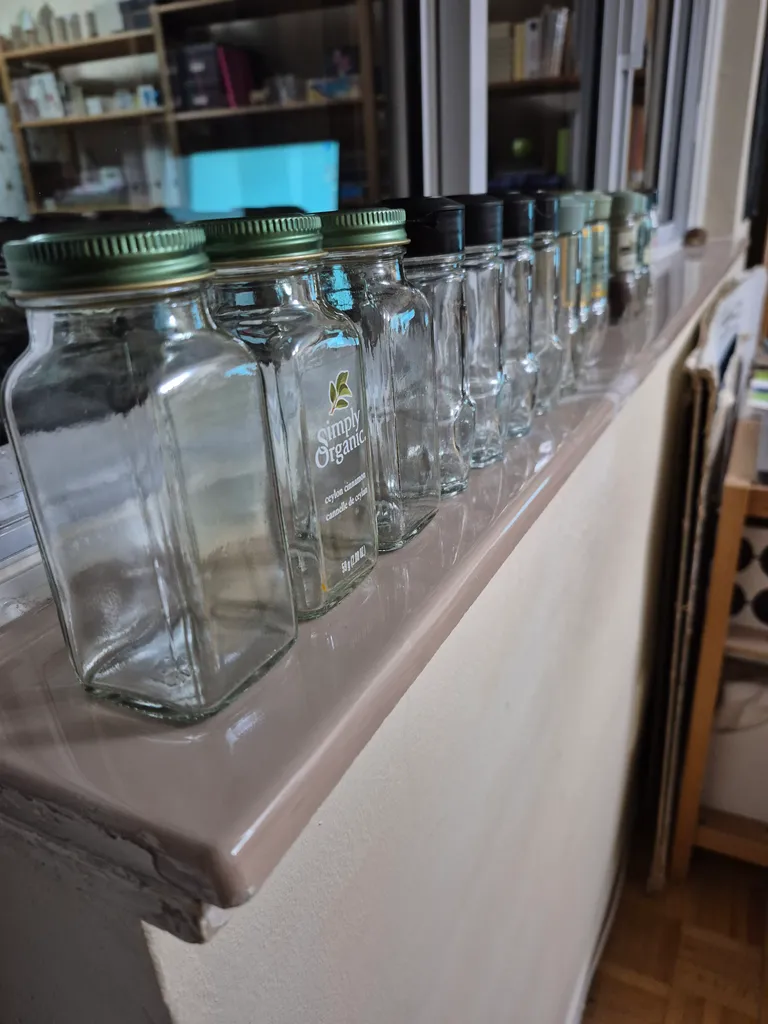 16 Spice Jars photo 1