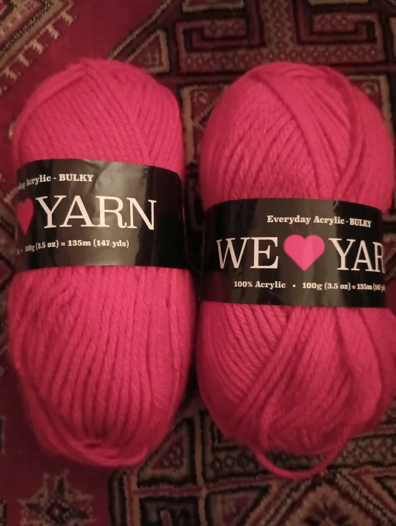 we heart yarn acrylic 2 100g bulky yarn  photo 1