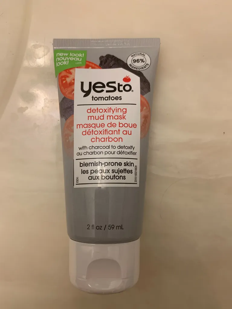 Yes to Tomatoes Mask  photo 1