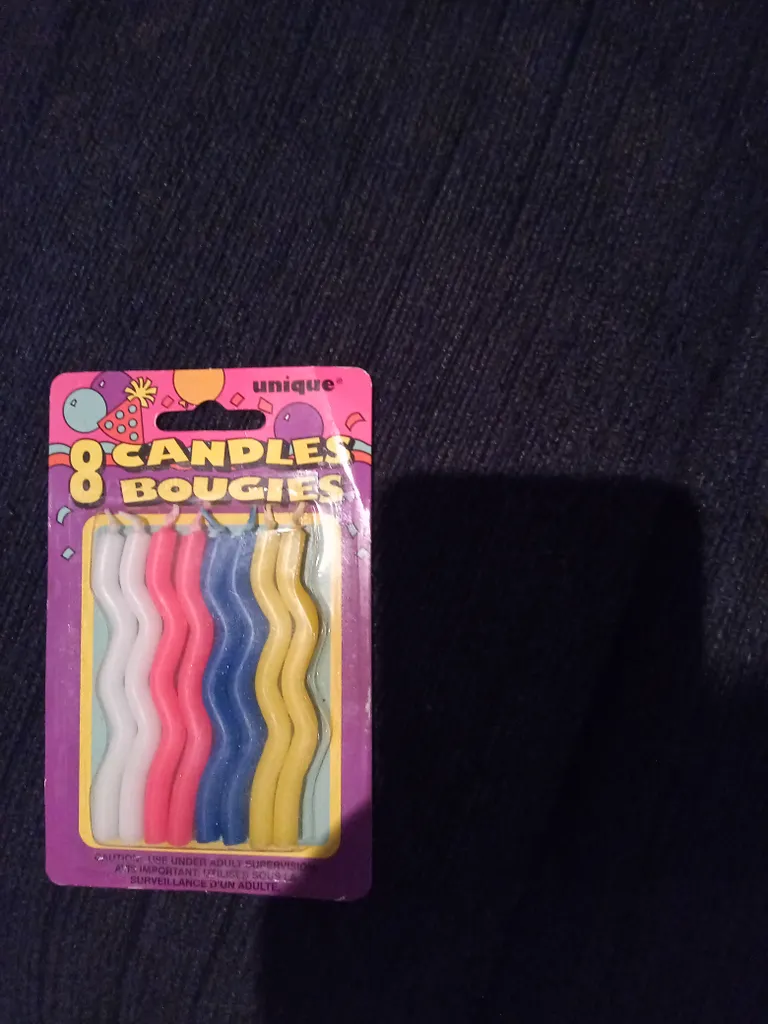 8 birthday candles photo 1
