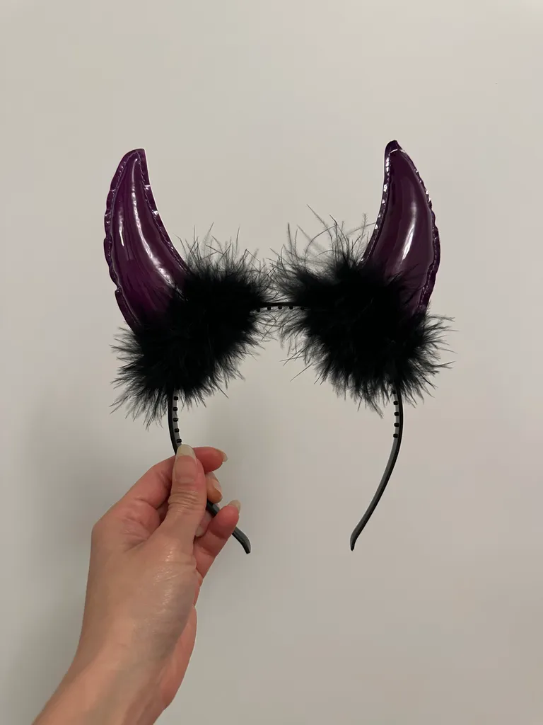 Devil Horns Hairband  photo 1