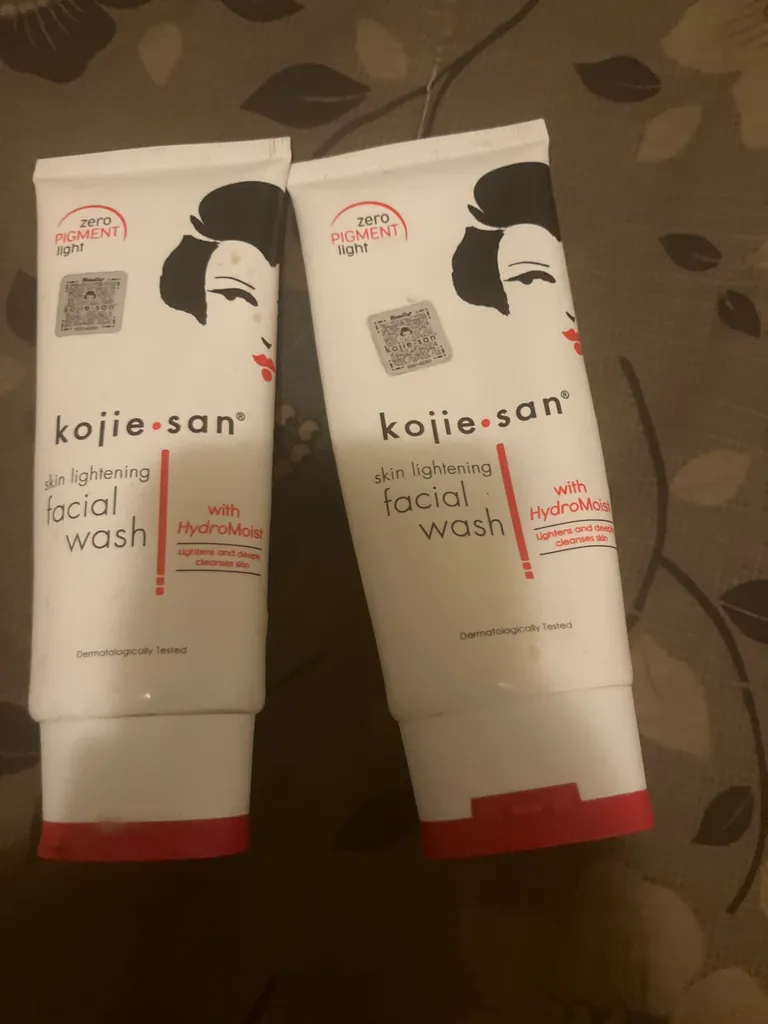 Kojie San  facial wash  photo 1