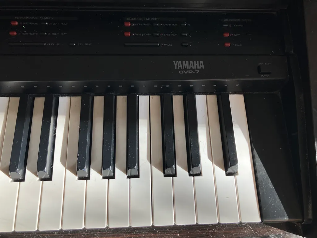 ISO: electric piano repair  photo 1