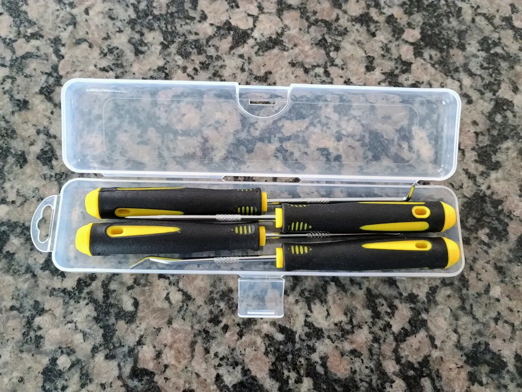 Pick and Hook Set photo 1