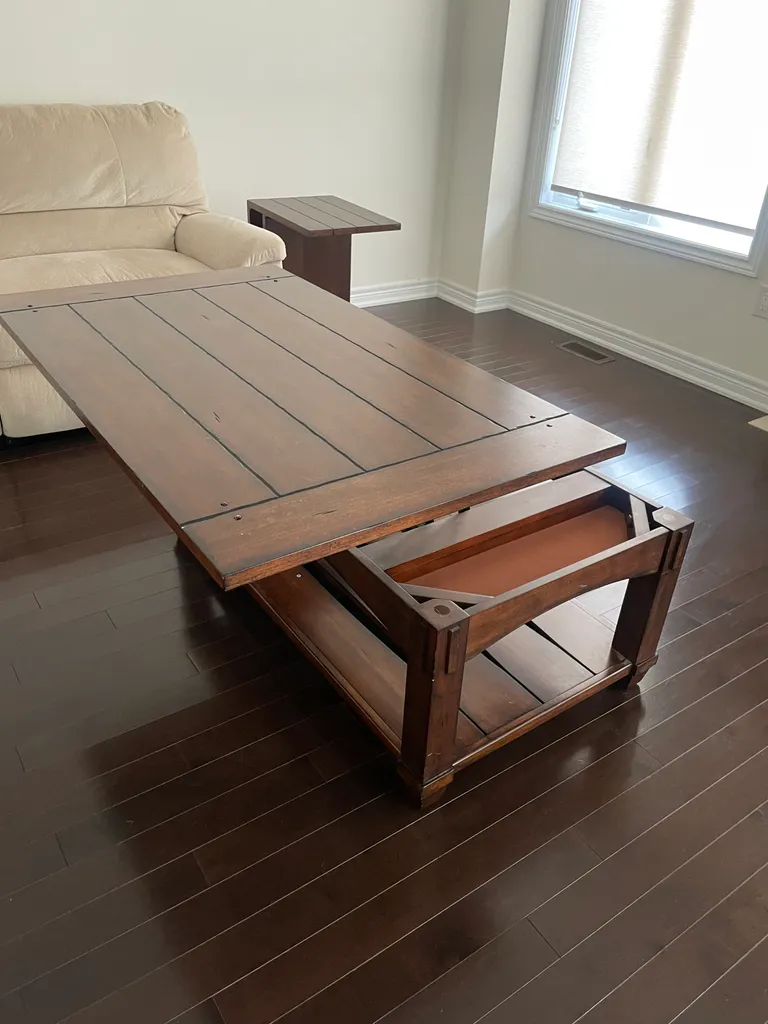 GUC lift top coffee table & end tables 🦎 photo 1