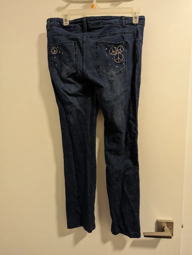 Flower jeans photo 1