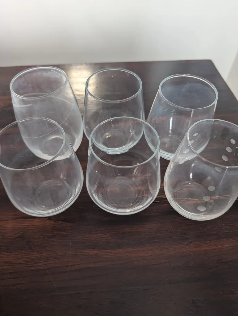 Six stemless wine glasses photo 1
