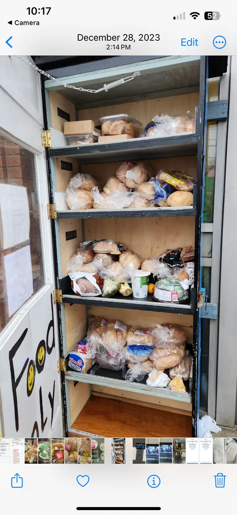 Free Food!!!!! photo 1