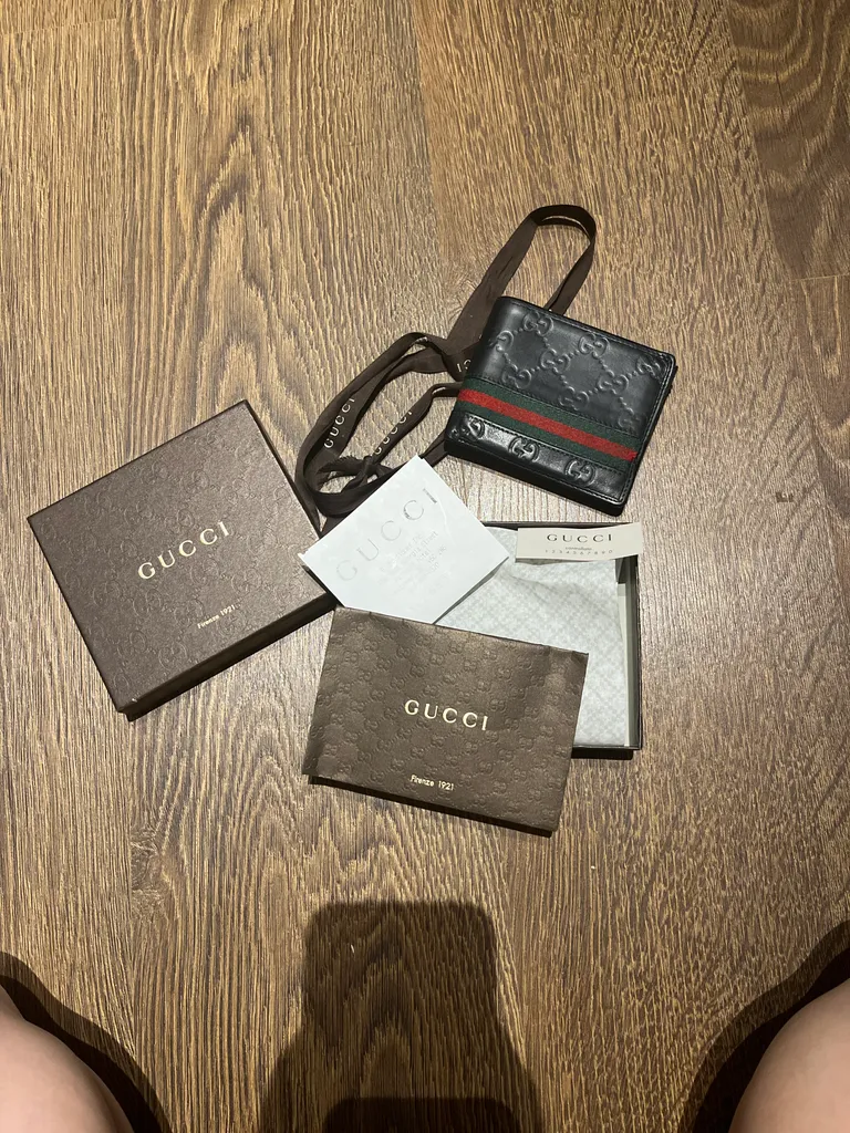 Gucci wallet  photo 1