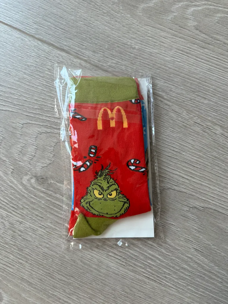 NEW McDonalds Grinch Xmas Socks photo 1