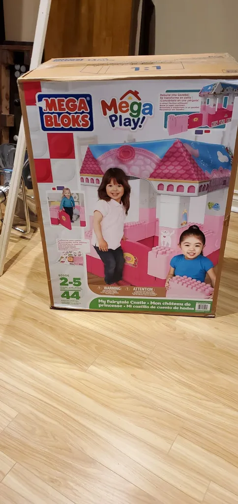 Megabloks castle photo 1