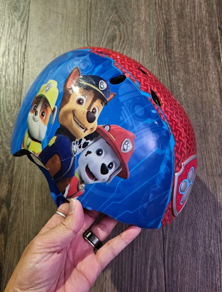 Paw Patrol helmet photo 1