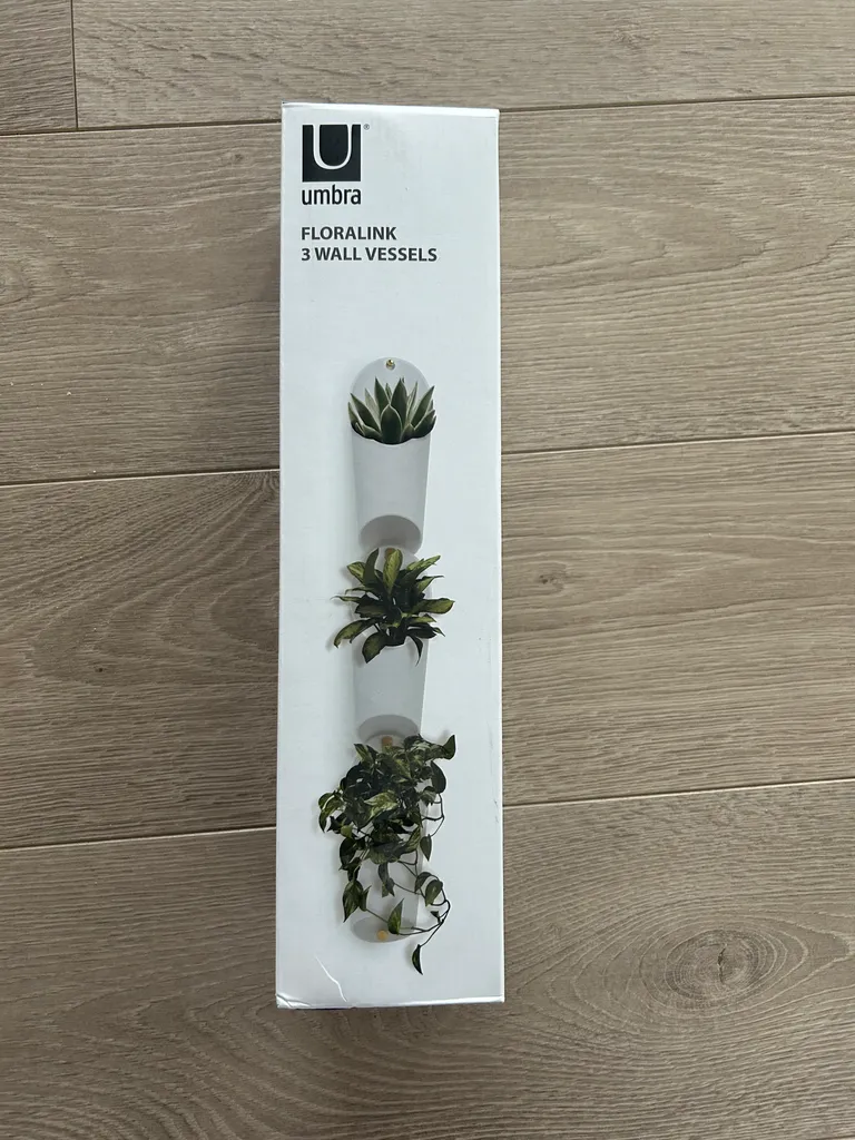 Umbra Floralink photo 1