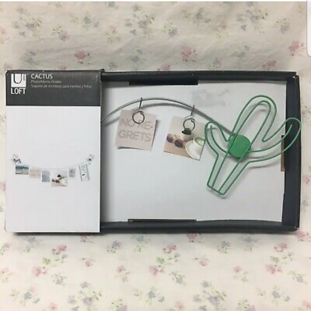 Umbra Loft Photo Line photo 1