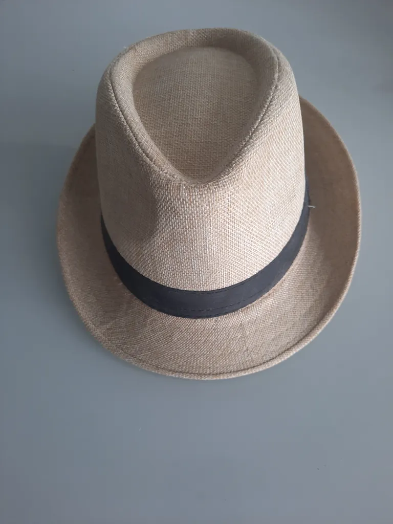 Straw hat photo 1