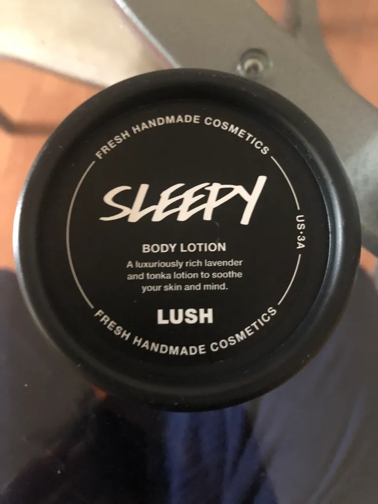 Sleepy Lush photo 1