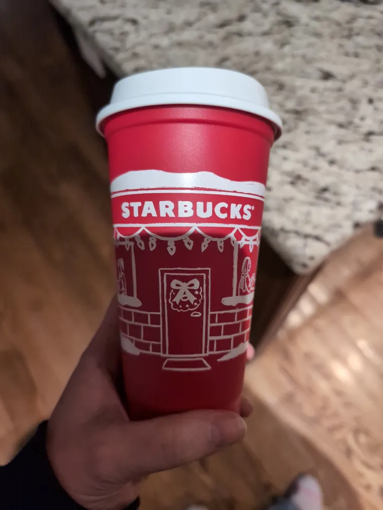 Starbucks holiday cup photo 1