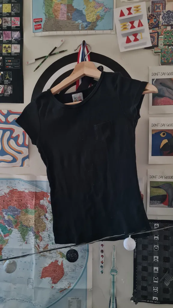 Body glove black tshirt photo 1