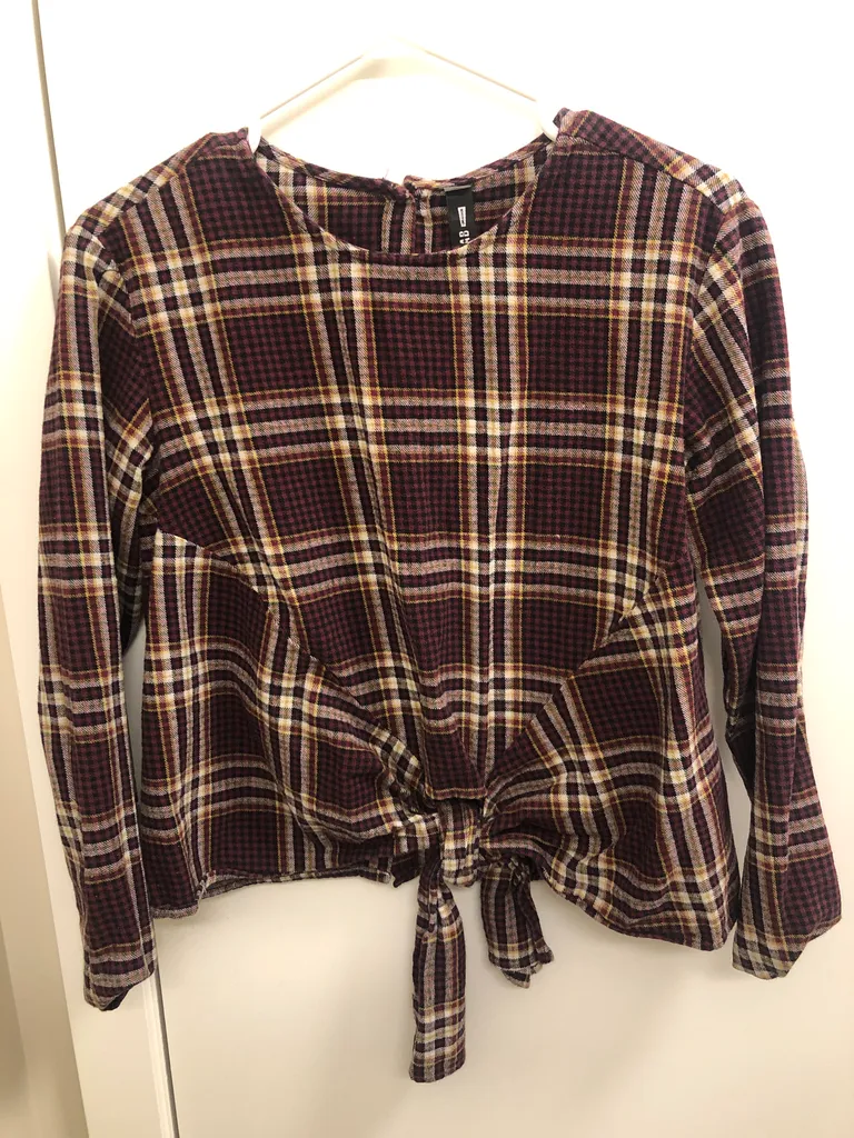 Plaid Top photo 1