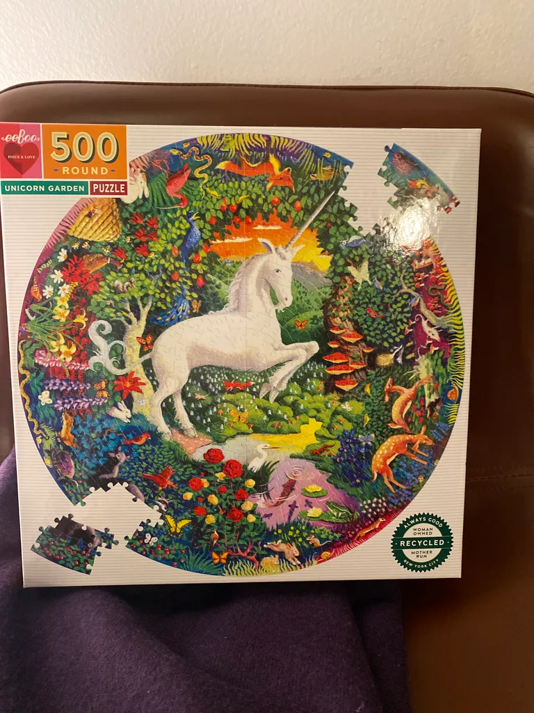 Round 500 piece unicorn puzzle 🦄 photo 1