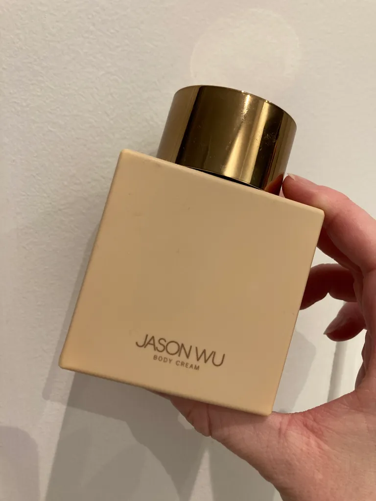 Jason Wu body cream photo 1