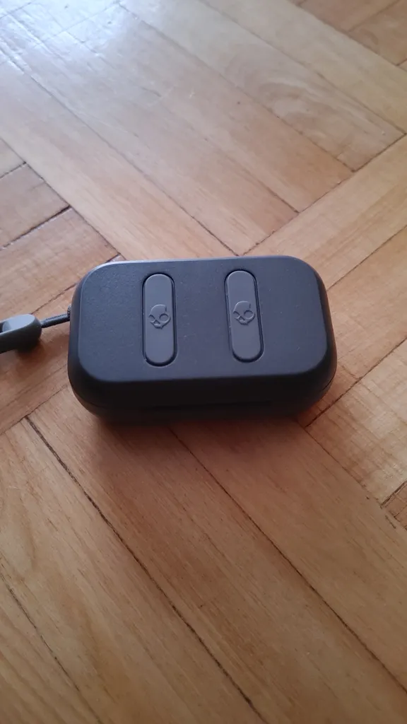 Skullcandy Bluetooth Headphones photo 1