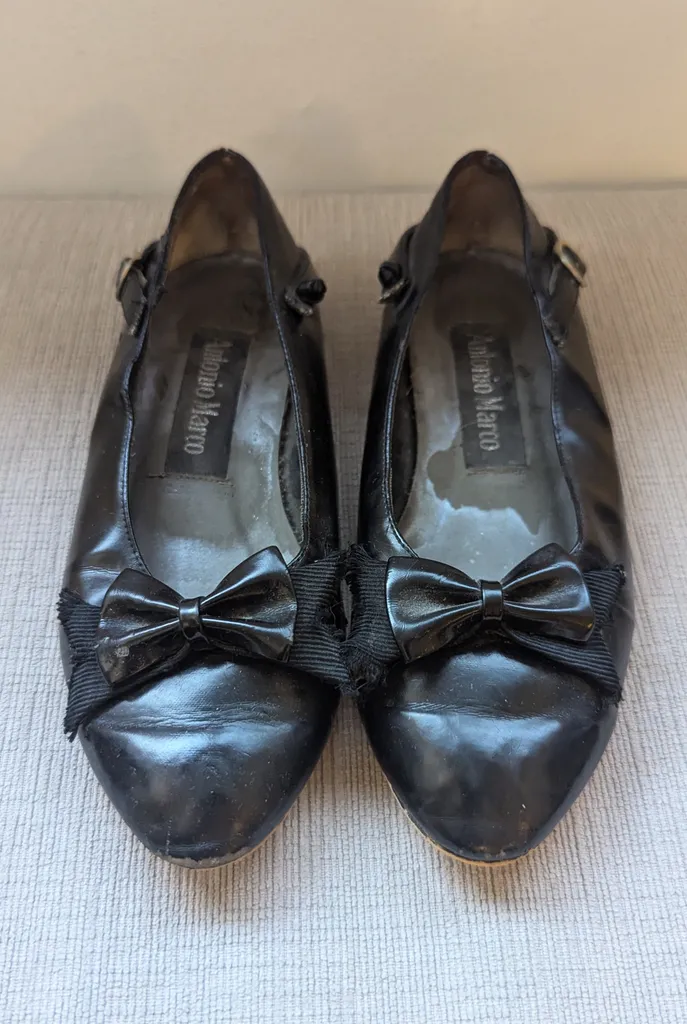Antonio Marco Black Patent Leather Bow Shoes photo 1