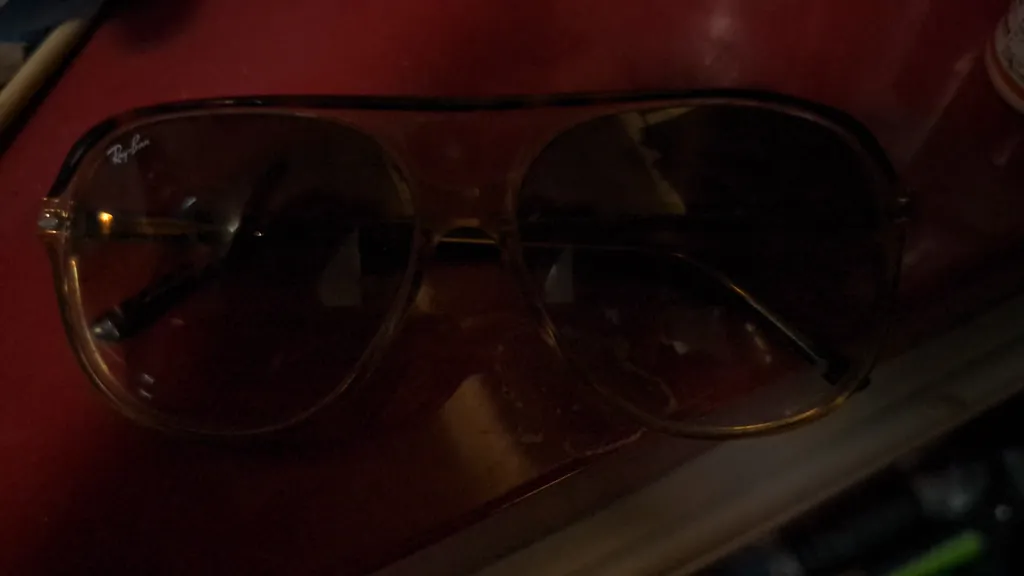 Ray Ban sun glasses photo 1